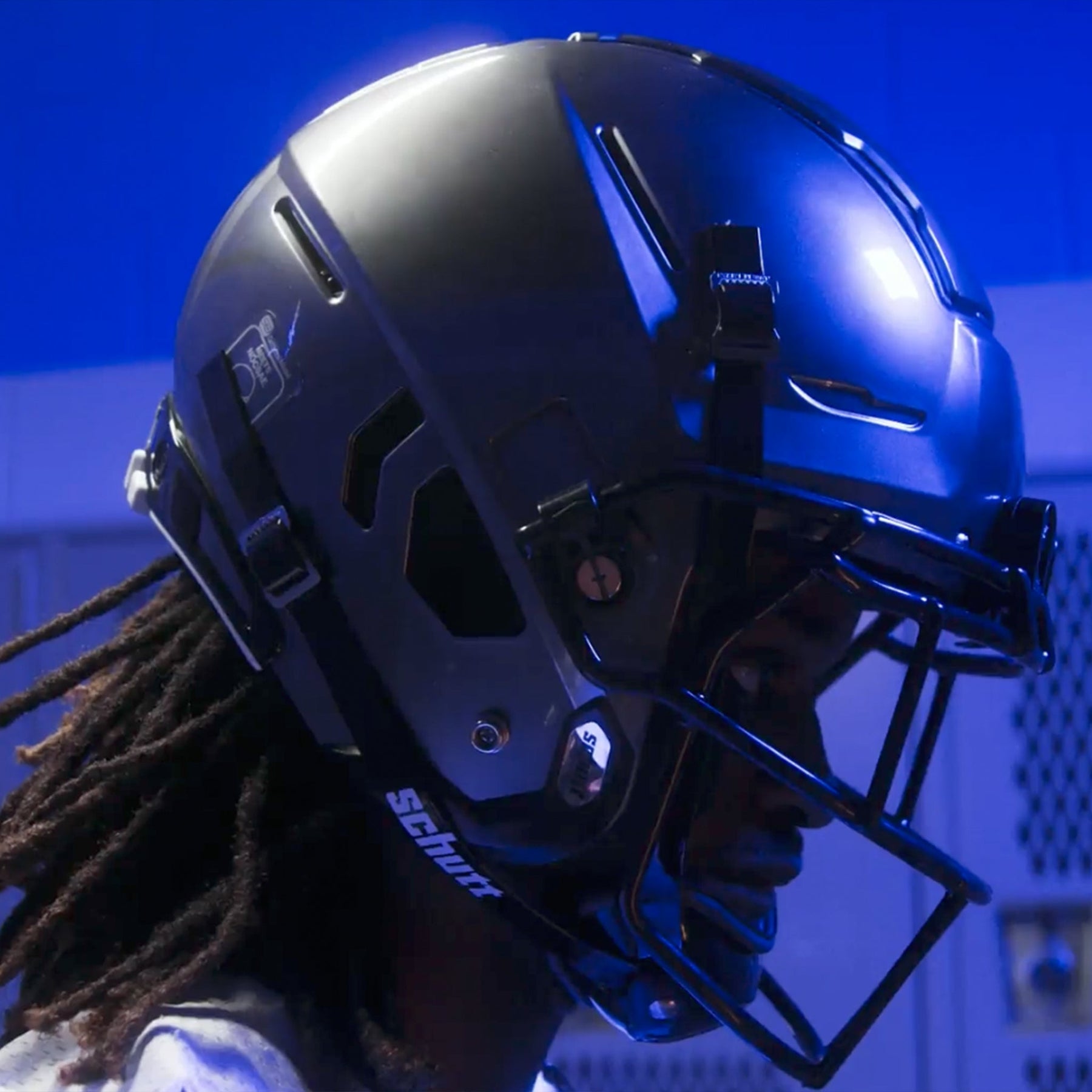 F7 2.0 COLLEGIATE HELMET